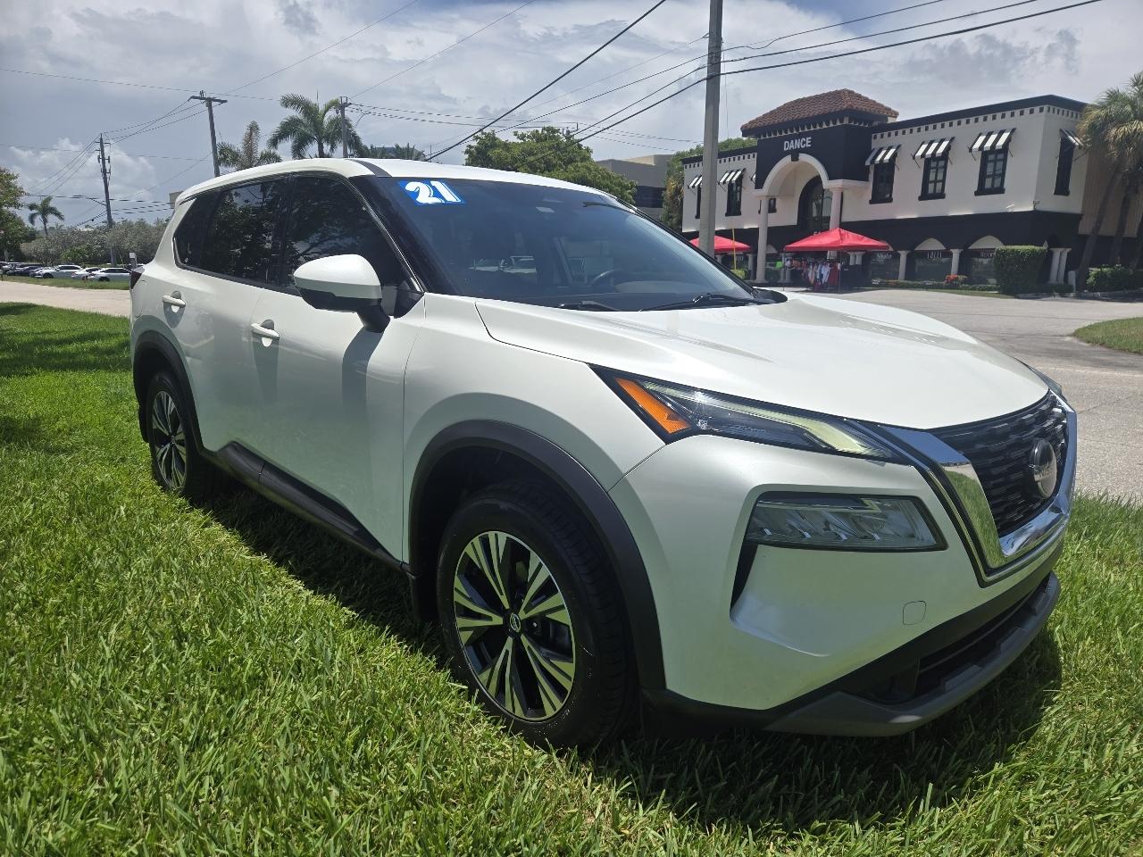 Nissan Rogue SV 2021