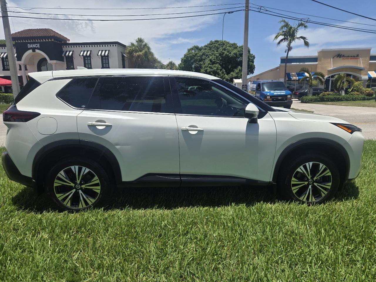 Nissan Rogue SV 2021