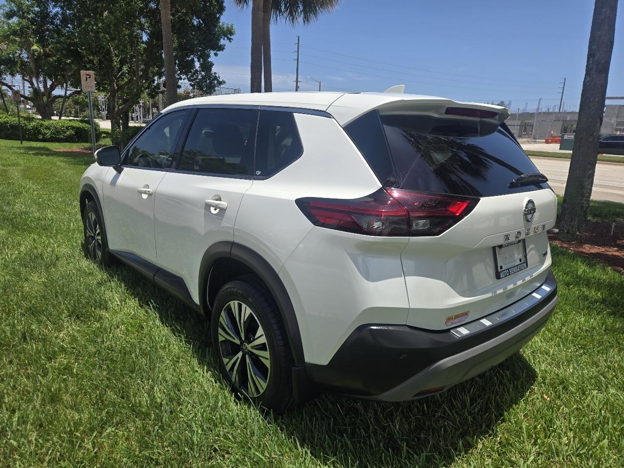 Nissan Rogue SV 2021