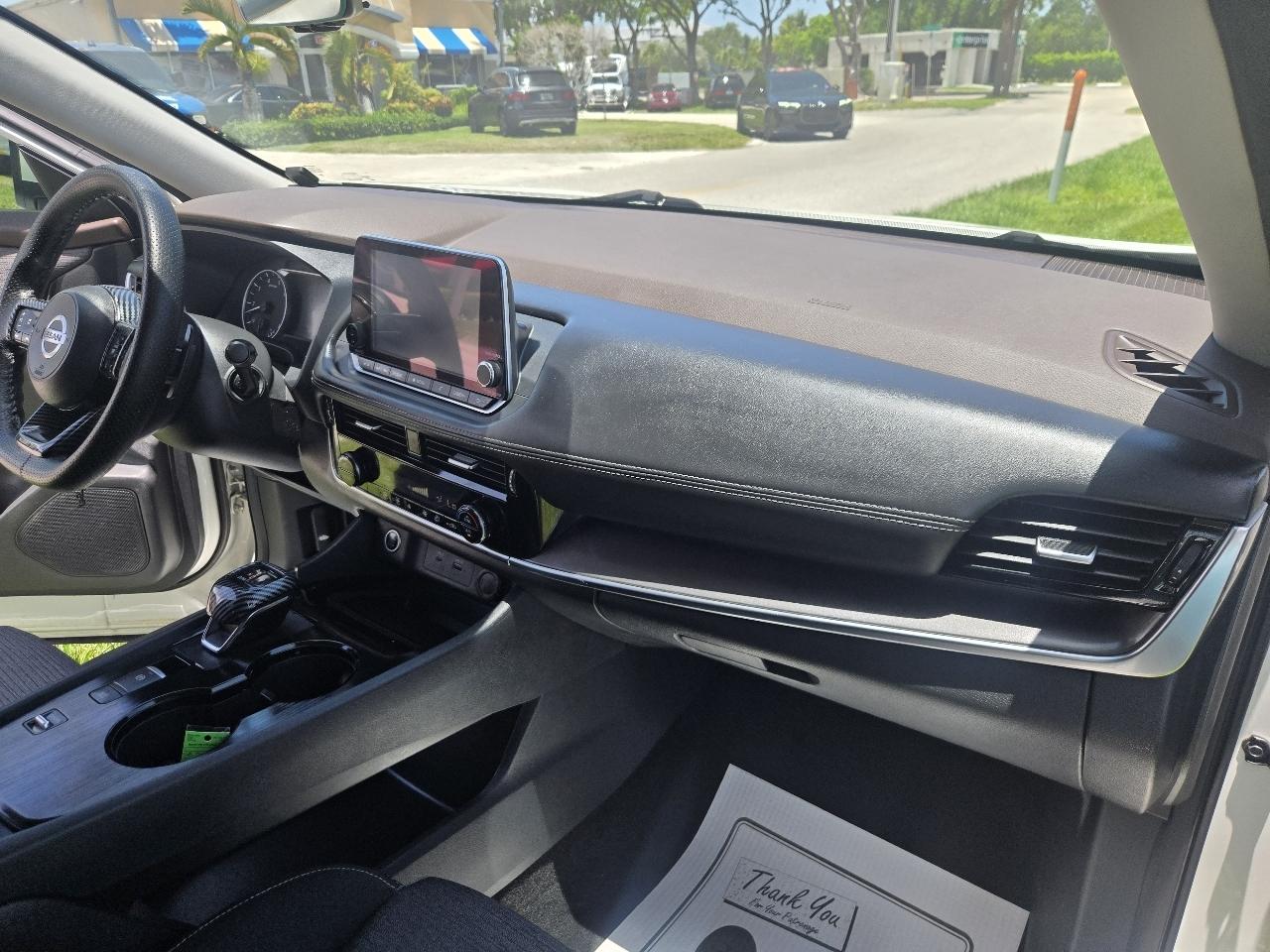 Nissan Rogue SV 2021