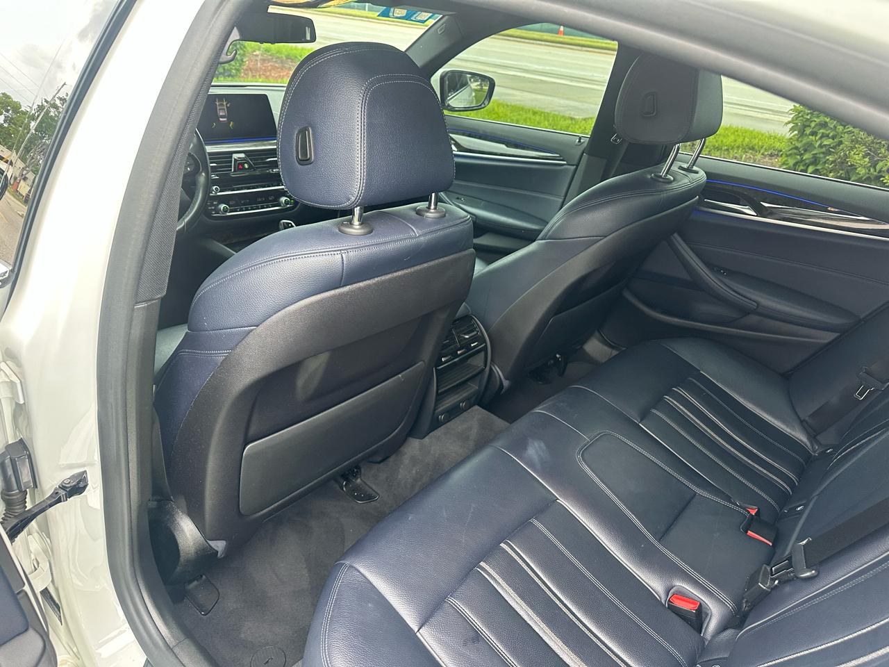 BMW 5-Series 530i xDrive 2019