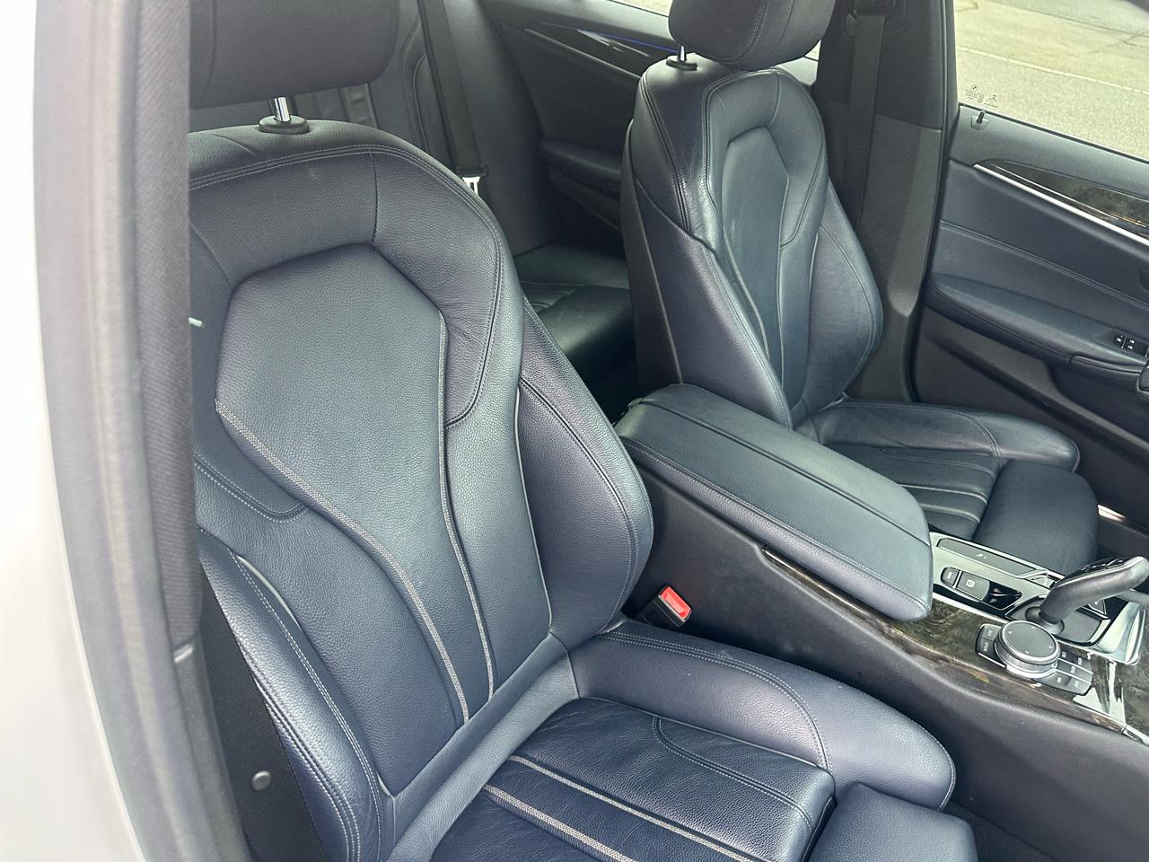 BMW 5-Series 530i xDrive 2019