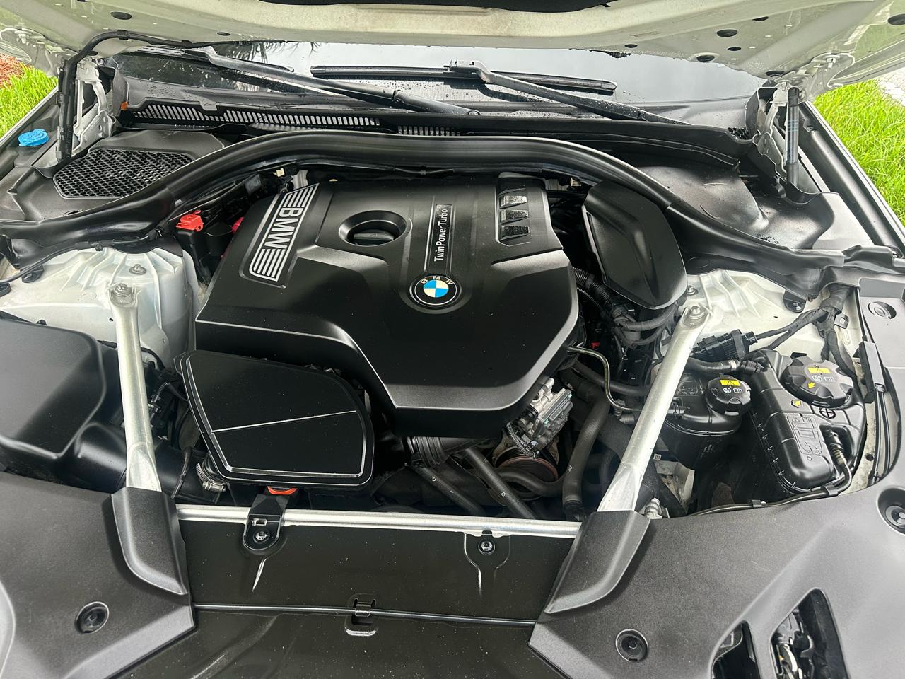BMW 5-Series 530i xDrive 2019