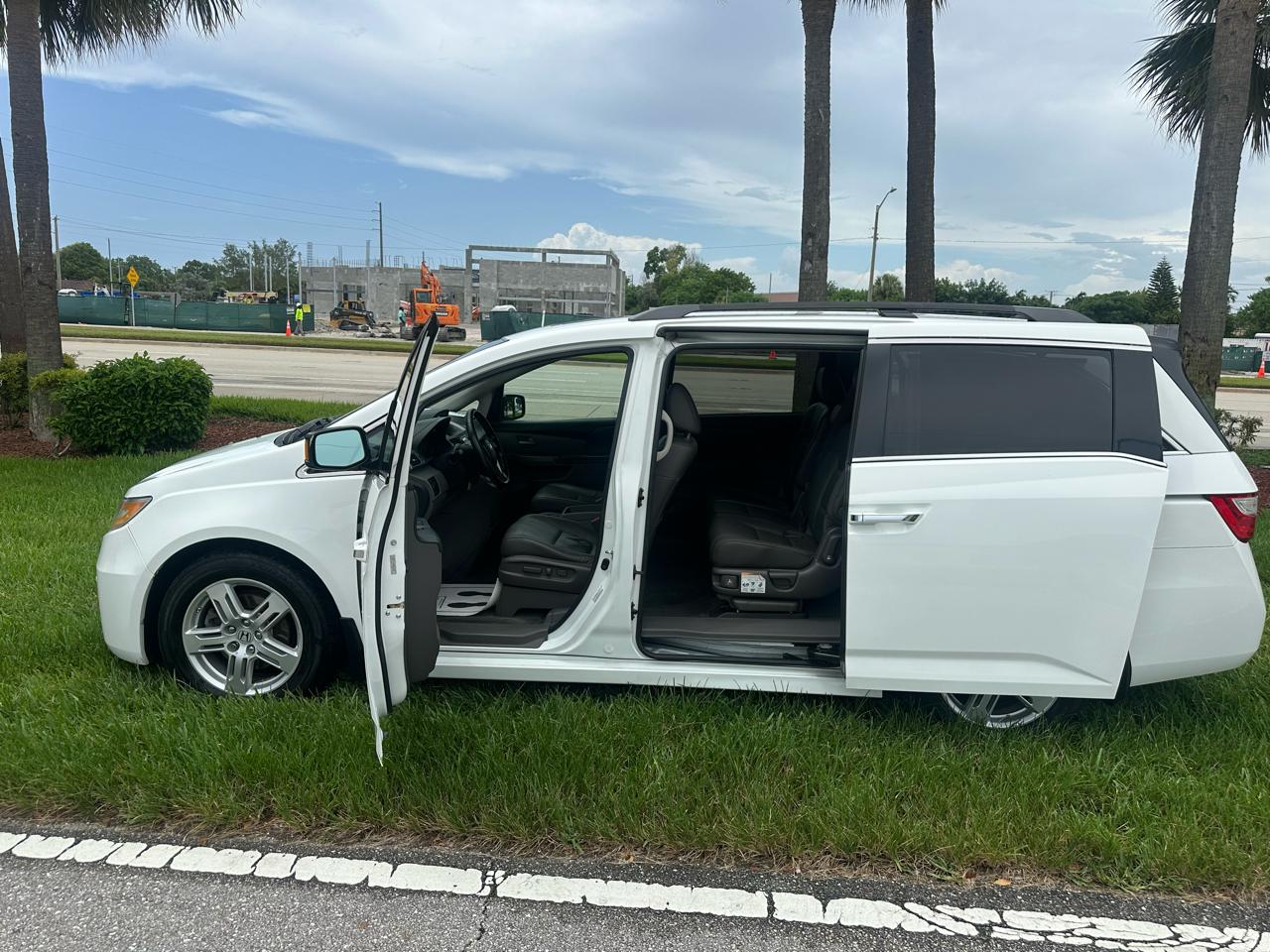 Honda Odyssey Touring 2011
