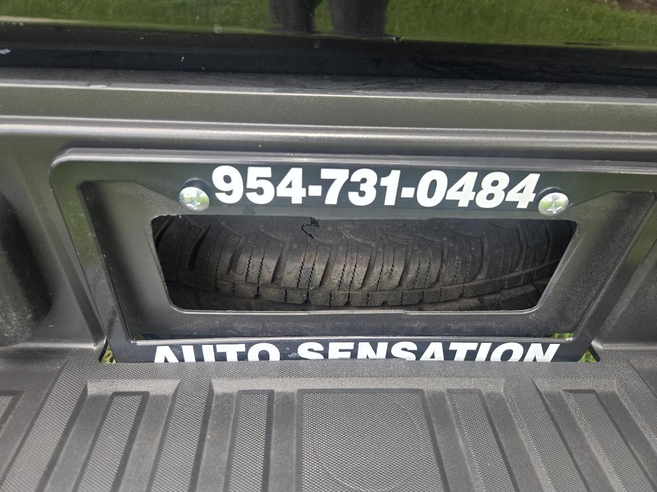 GMC Sierra 1500 4WD Crew Cab 143.5" SLE 2015