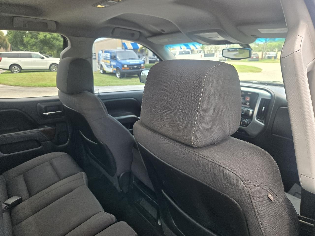 GMC Sierra 1500 4WD Crew Cab 143.5" SLE 2015
