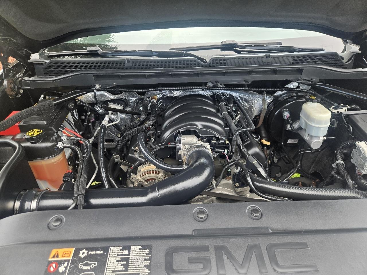 GMC Sierra 1500 4WD Crew Cab 143.5" SLE 2015