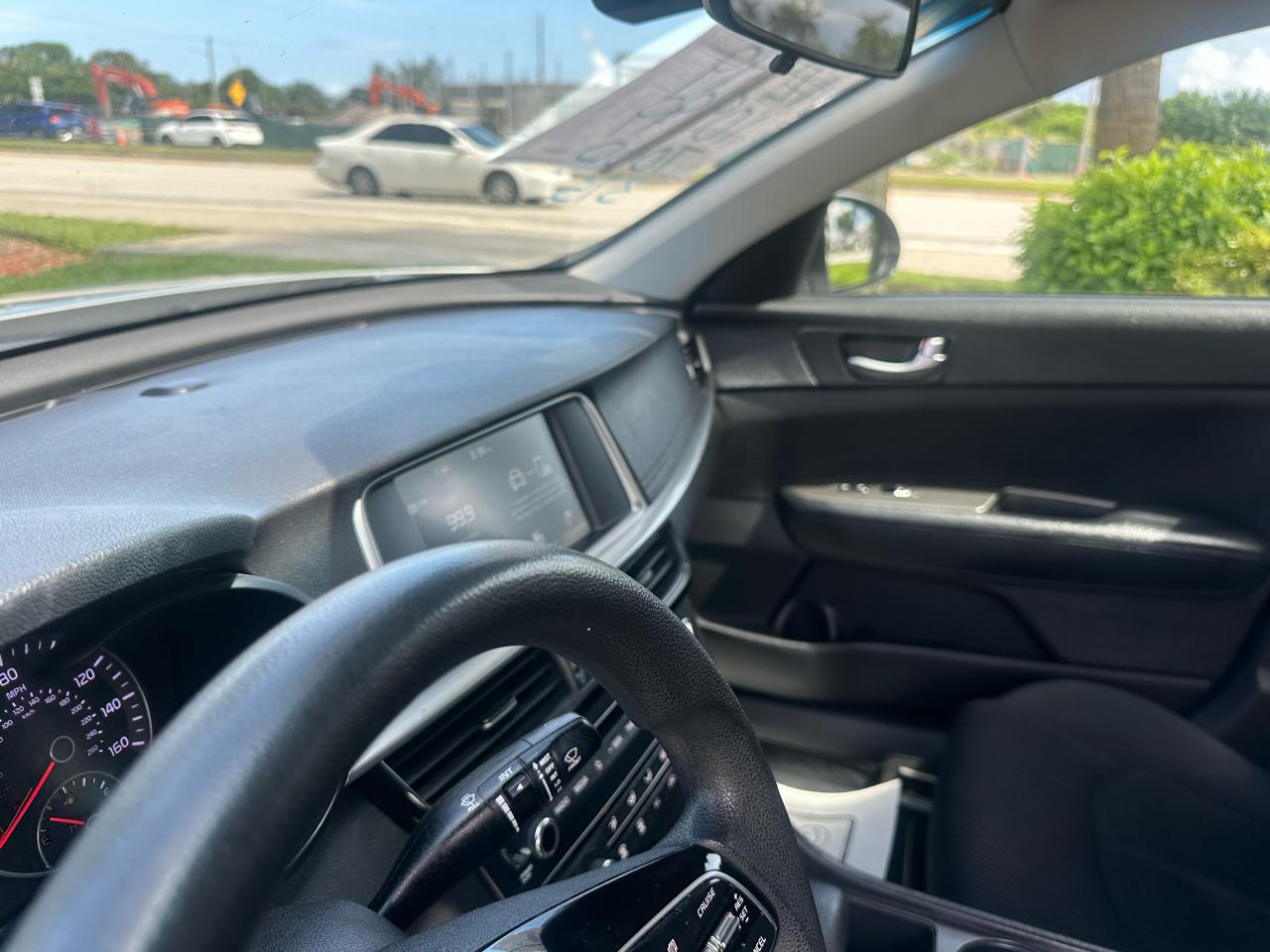Kia Optima LX 2020
