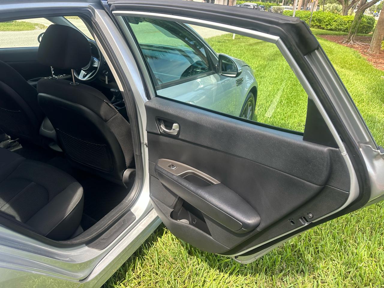 Kia Optima LX 2020