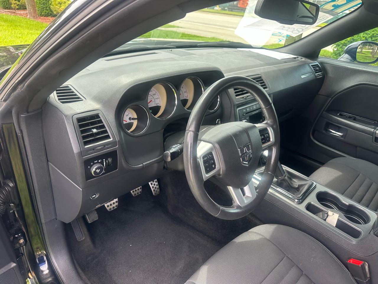 Dodge Challenger R/T 2013
