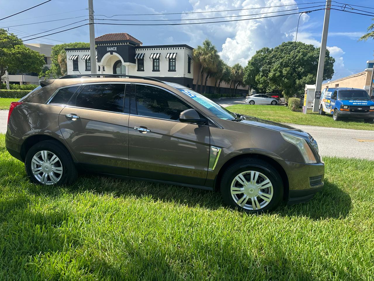 Cadillac SRX Standard FWD 2015