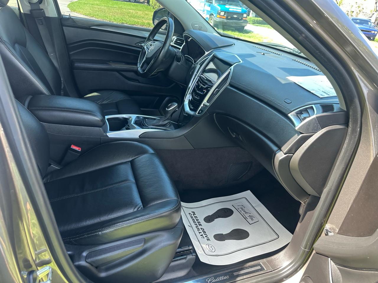 Cadillac SRX Standard FWD 2015