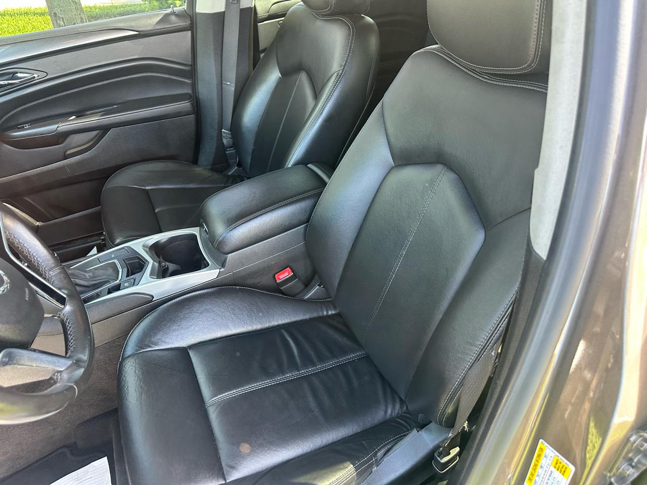 Cadillac SRX Standard FWD 2015