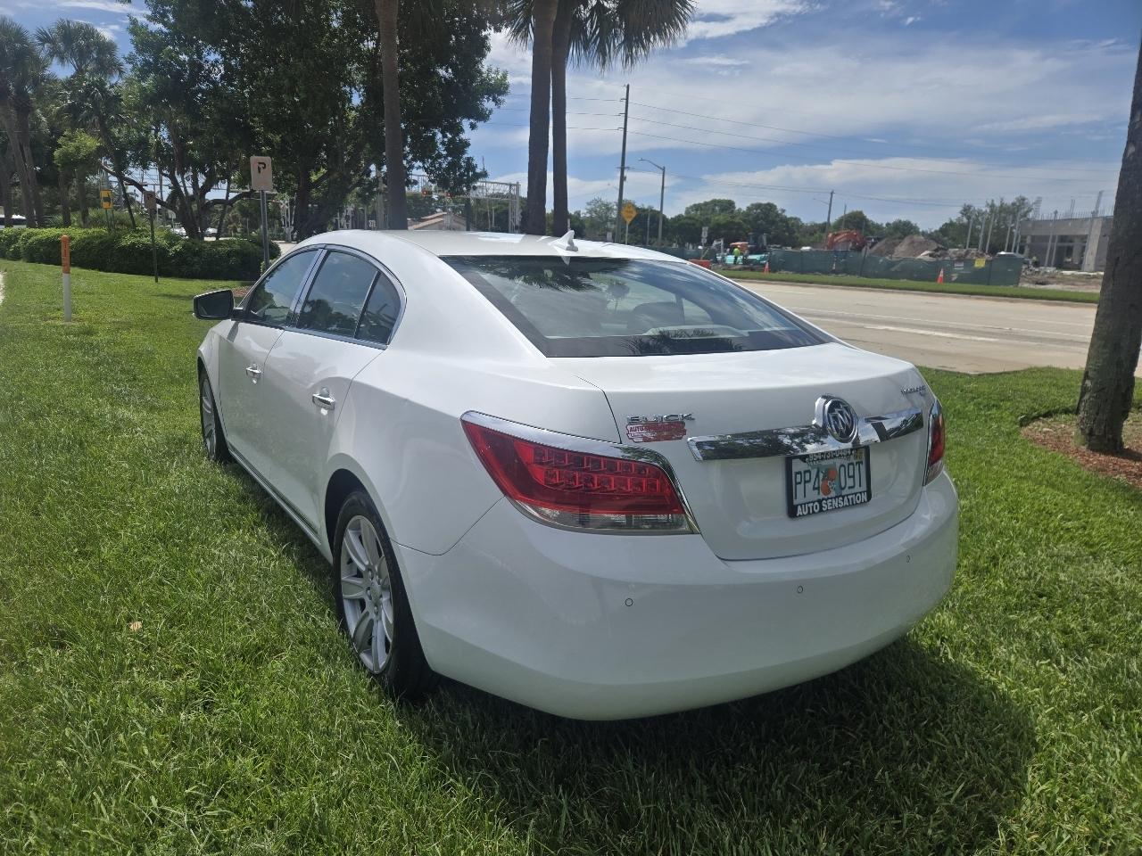 Buick LaCrosse CXL FWD 2010