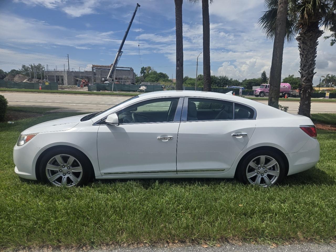Buick LaCrosse CXL FWD 2010