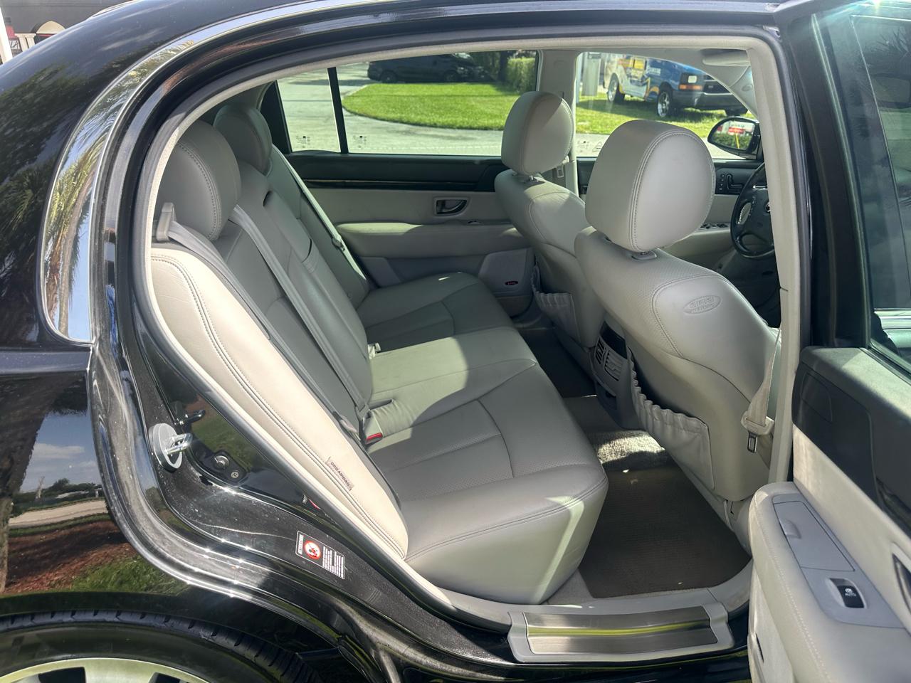 Kia Amanti Sedan 2007