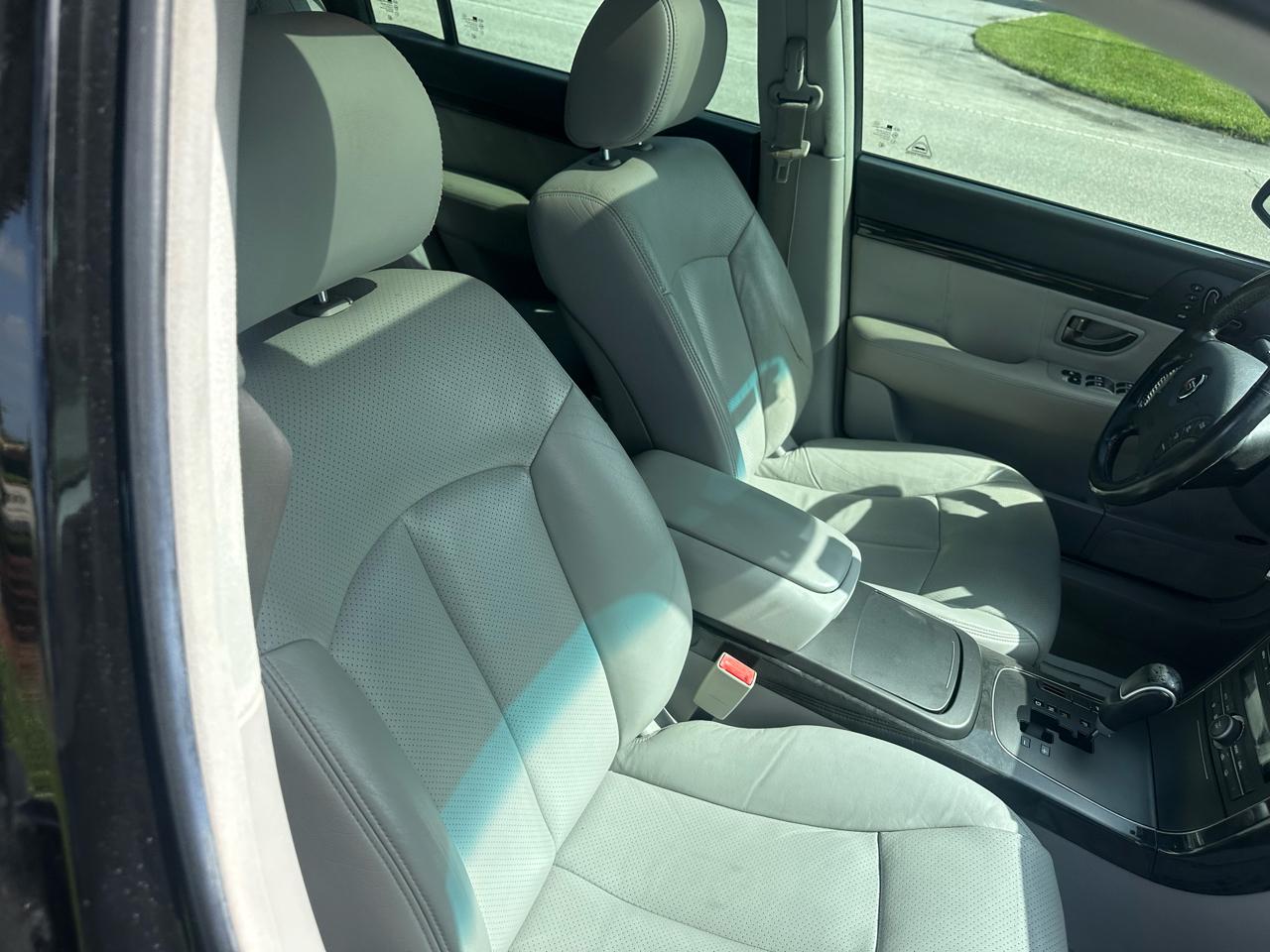 Kia Amanti Sedan 2007