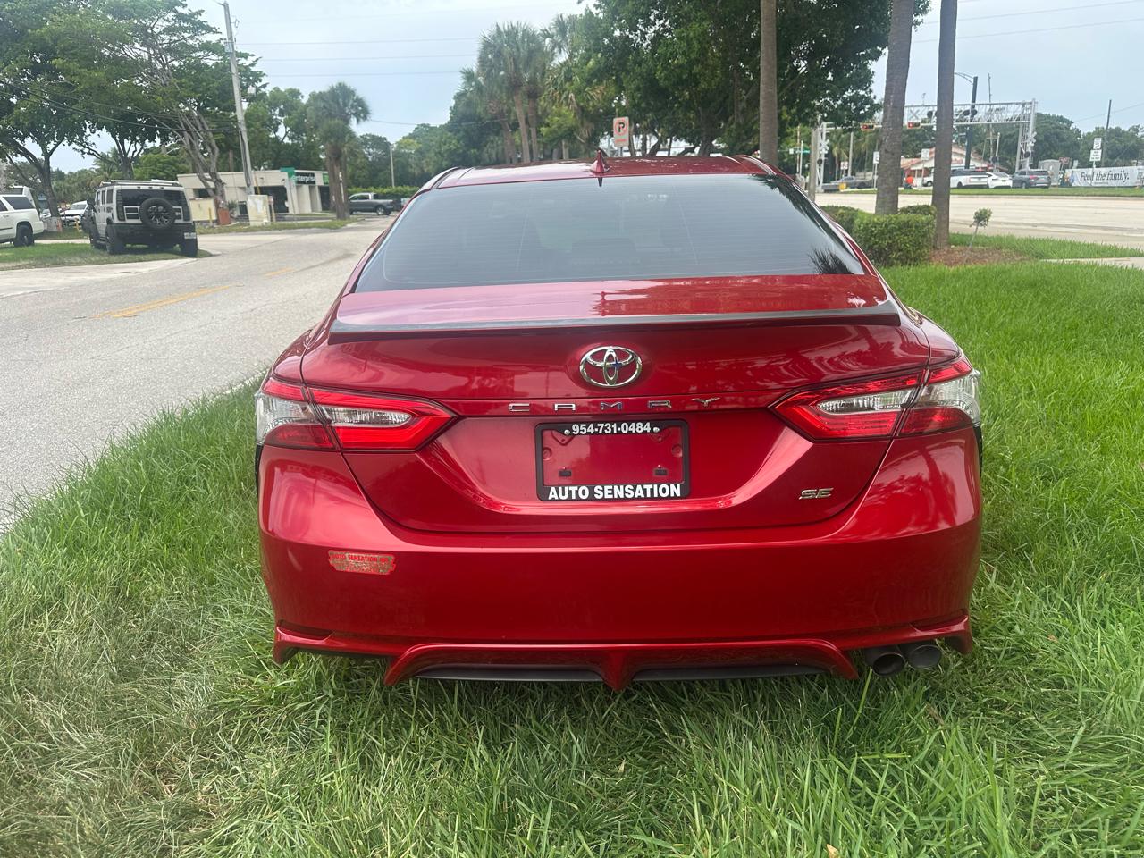 Toyota Camry XLE 2019