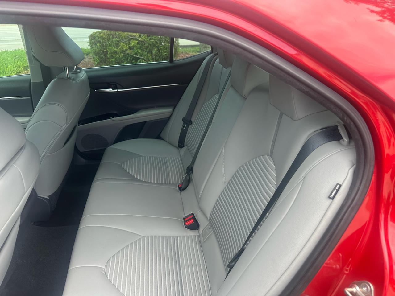 Toyota Camry XLE 2019