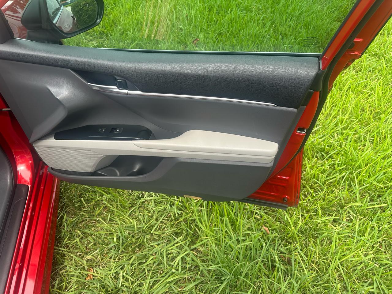 Toyota Camry XLE 2019