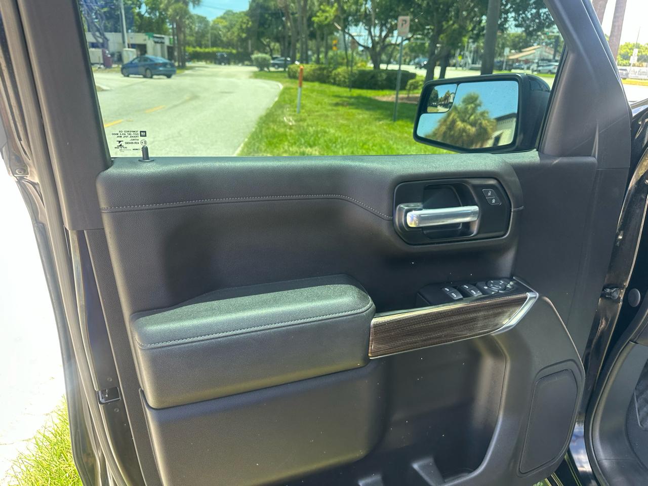 Chevrolet Silverado 1500 1LT Crew Cab 2WD 2020