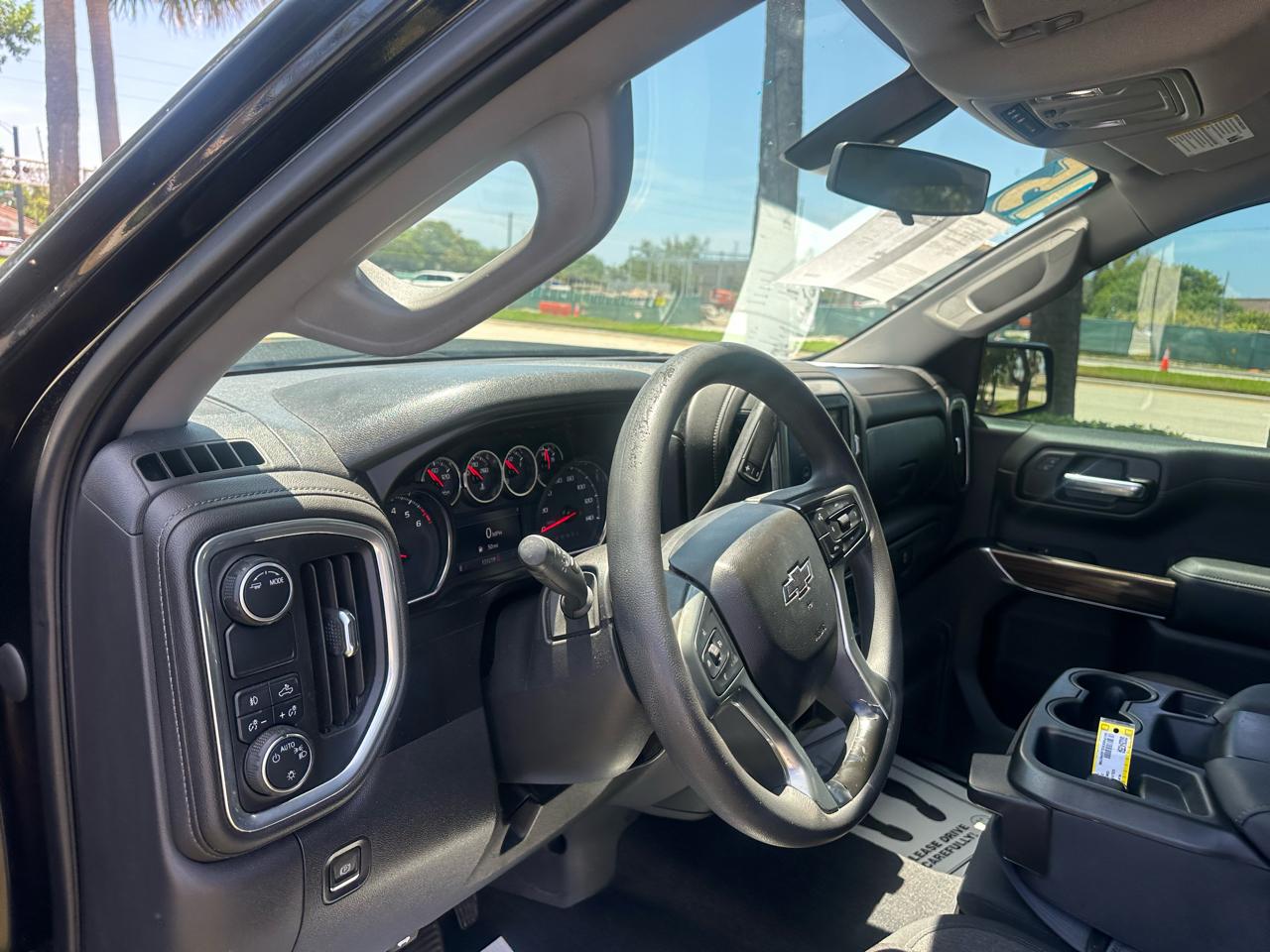 Chevrolet Silverado 1500 1LT Crew Cab 2WD 2020