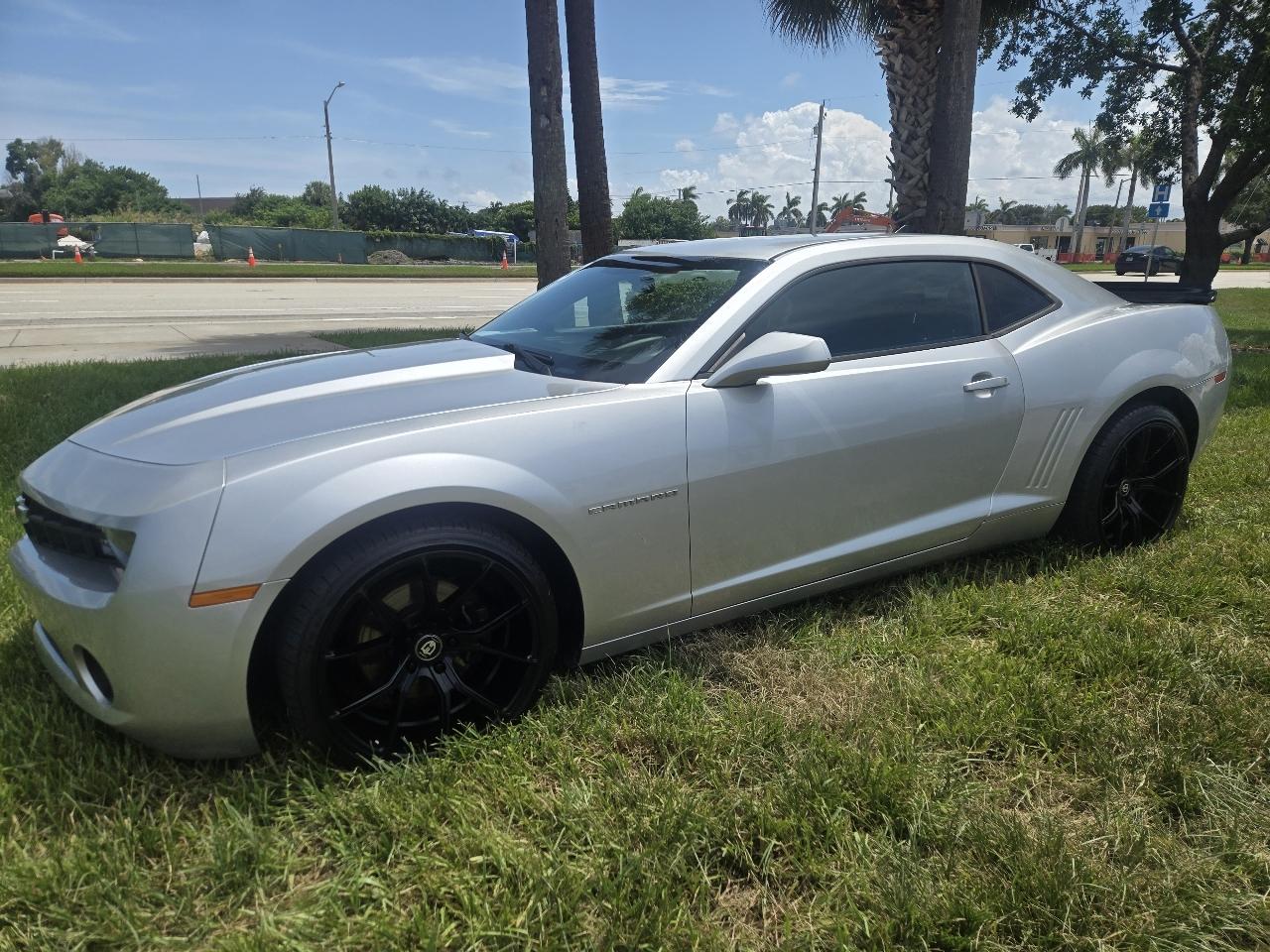 Chevrolet Camaro LS Coupe 2013