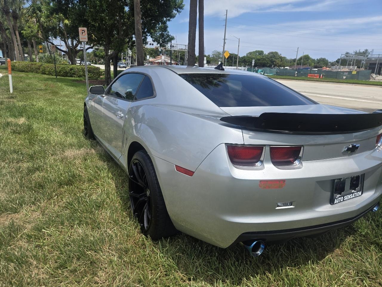 Chevrolet Camaro LS Coupe 2013
