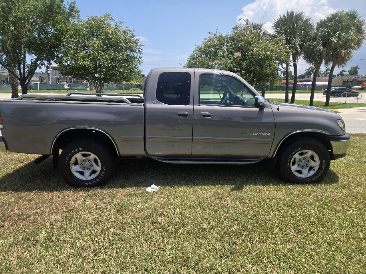 Toyota Tundra SR5 Access Cab 2WD 2002