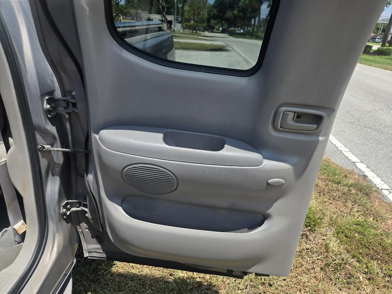 Toyota Tundra SR5 Access Cab 2WD 2002