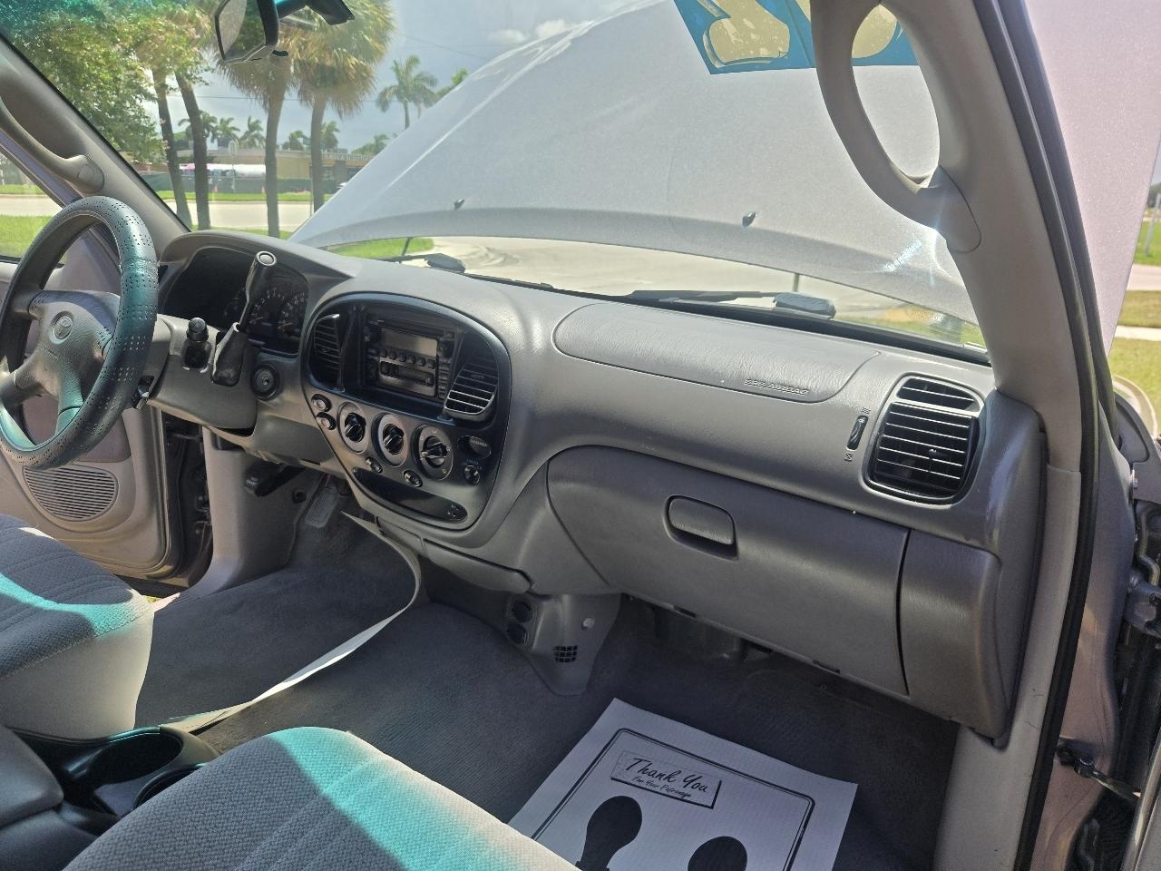 Toyota Tundra SR5 Access Cab 2WD 2002