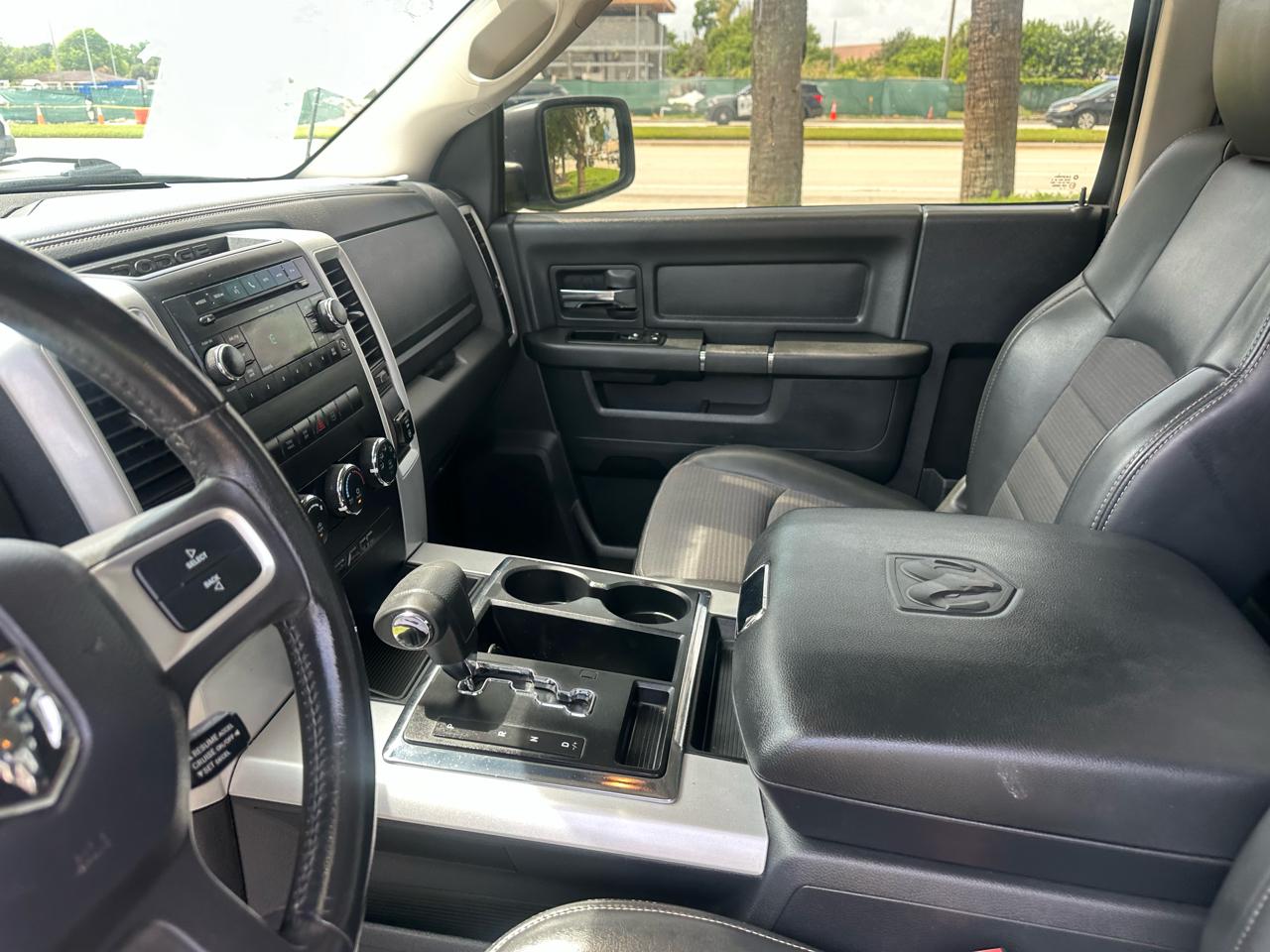 RAM 1500 2WD Reg Cab 120.5" Sport 2010