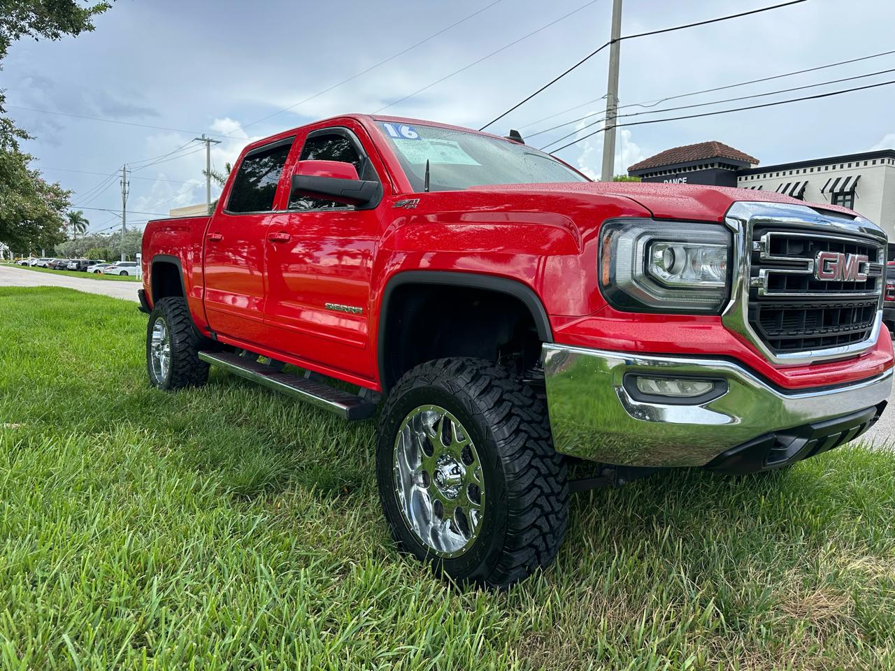 GMC Sierra 1500 4WD Crew Cab 143.5" SLE 2016