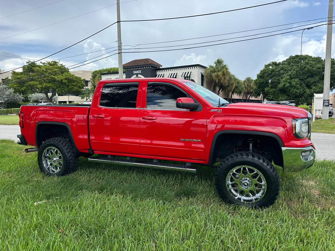 GMC Sierra 1500 4WD Crew Cab 143.5" SLE 2016
