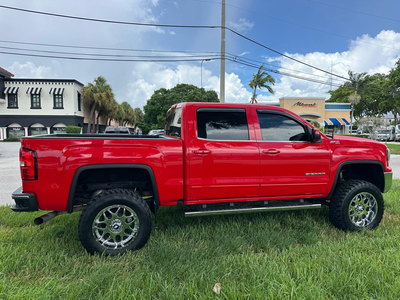 GMC Sierra 1500 4WD Crew Cab 143.5" SLE 2016
