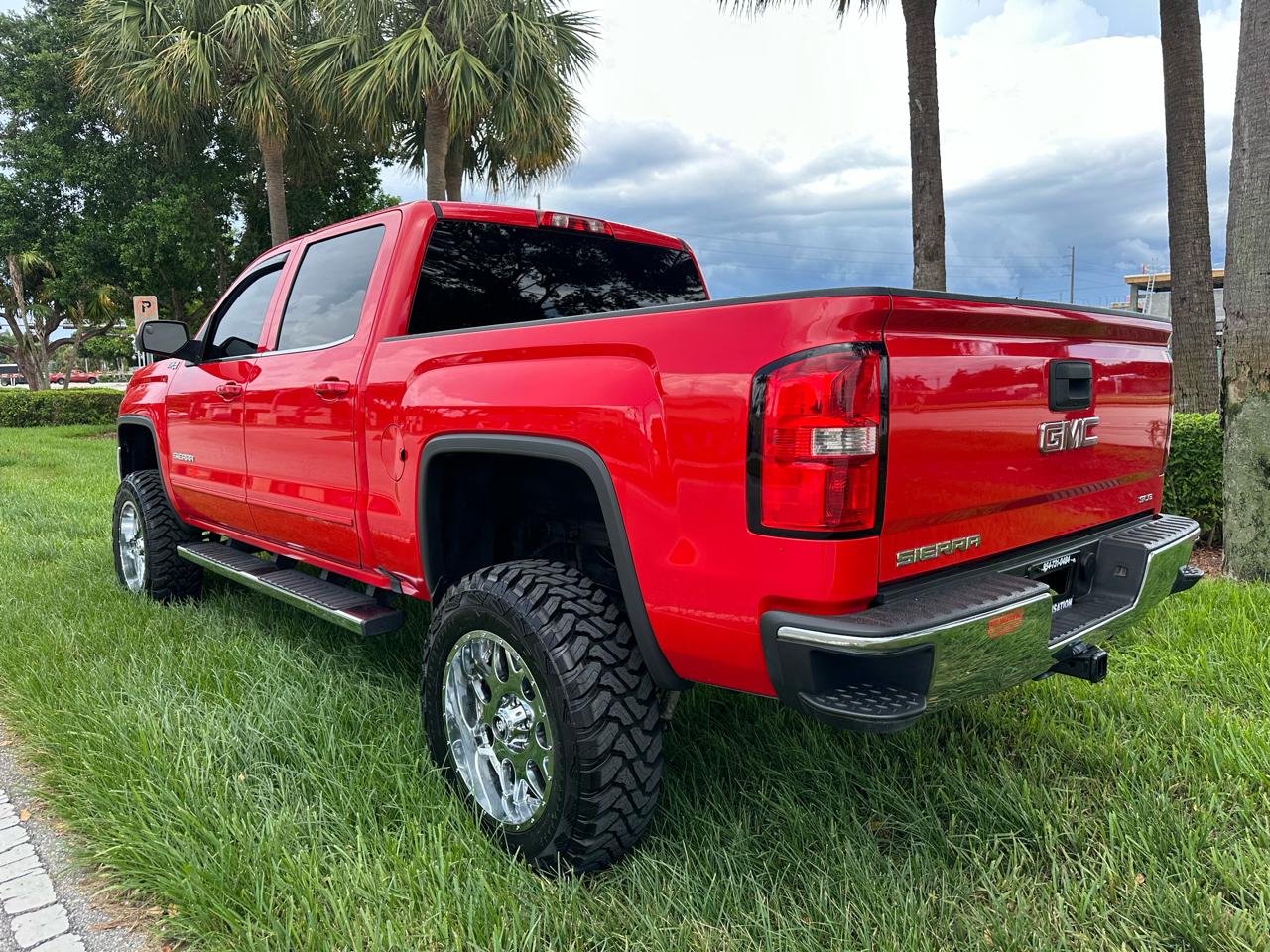 GMC Sierra 1500 4WD Crew Cab 143.5" SLE 2016