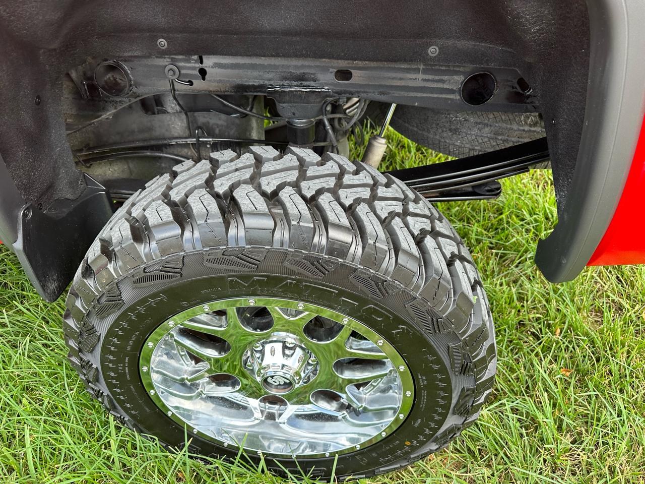GMC Sierra 1500 4WD Crew Cab 143.5" SLE 2016