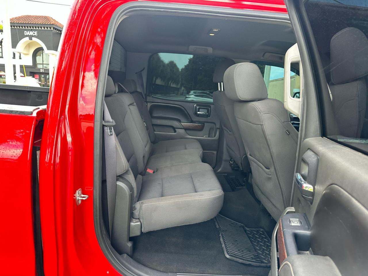 GMC Sierra 1500 4WD Crew Cab 143.5" SLE 2016