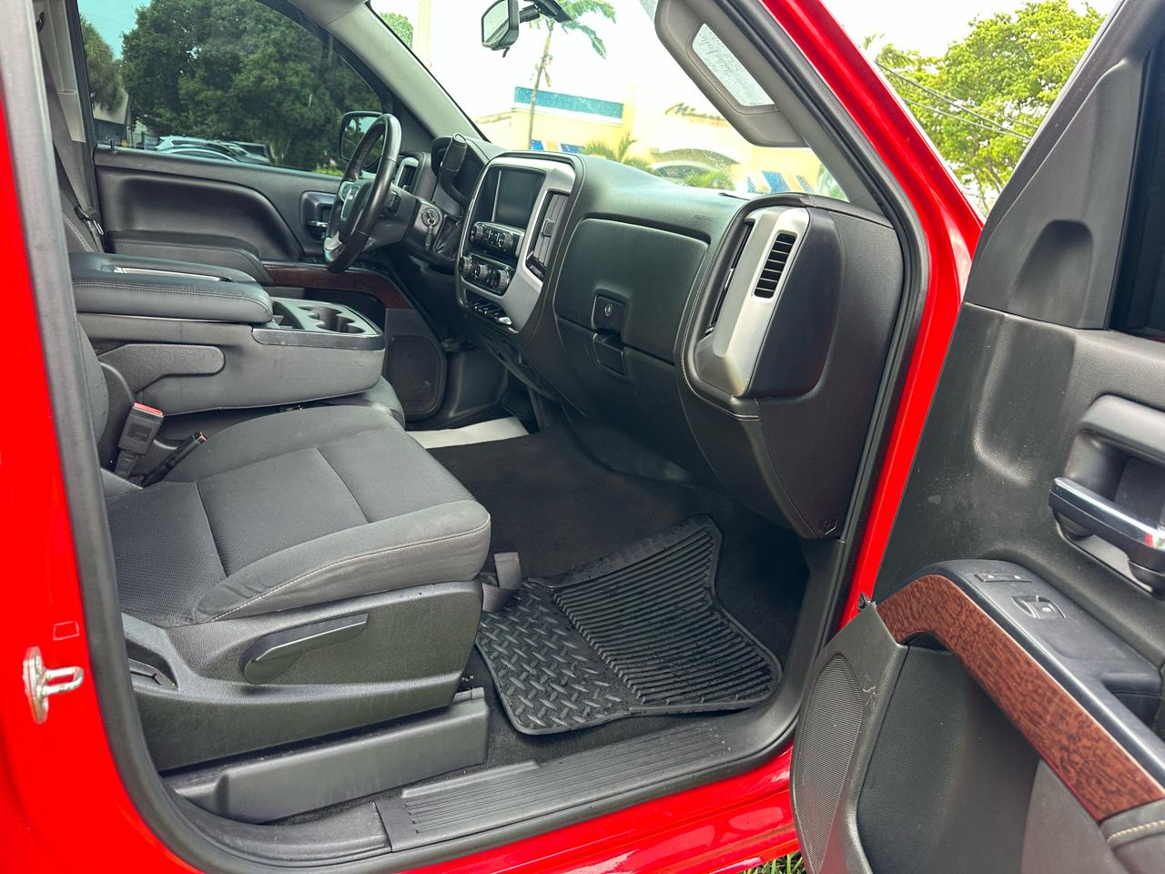 GMC Sierra 1500 4WD Crew Cab 143.5" SLE 2016