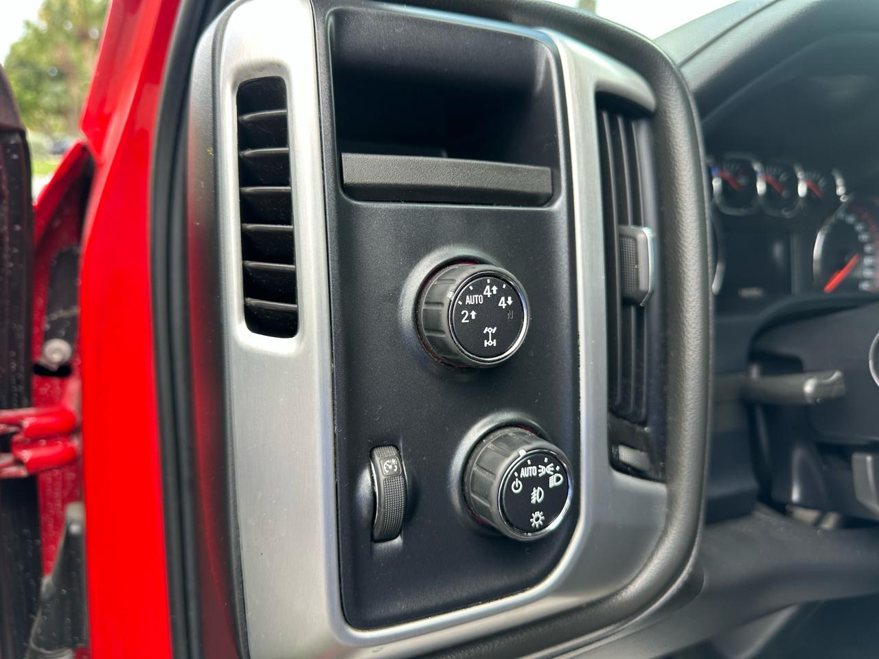 GMC Sierra 1500 4WD Crew Cab 143.5" SLE 2016