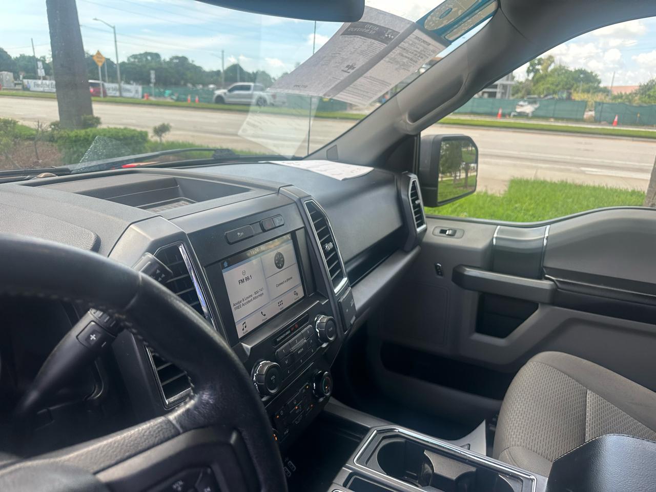 Ford F-150 2WD SuperCrew 150" XLT 2016