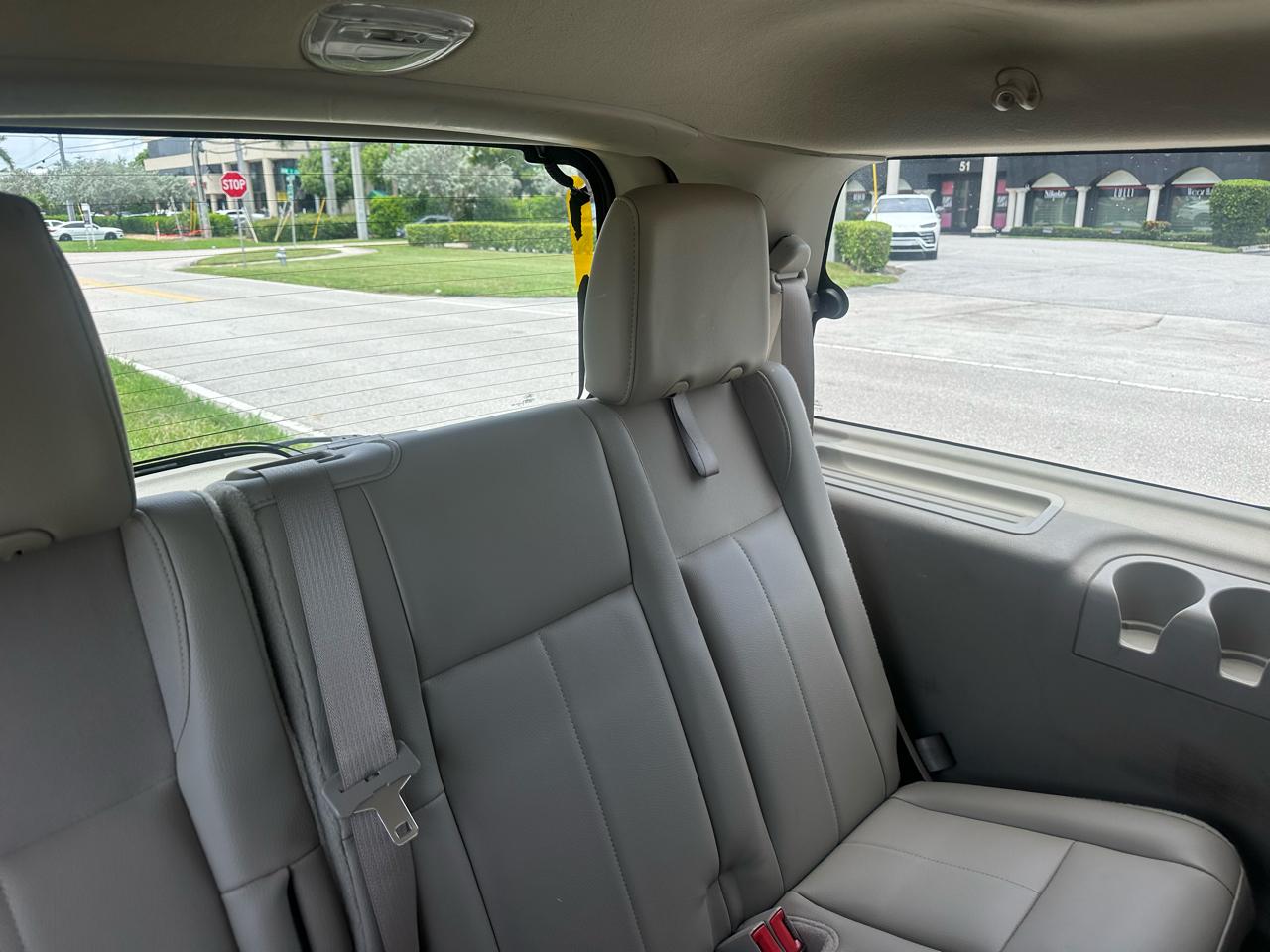 Ford Expedition XLT 2WD 2008