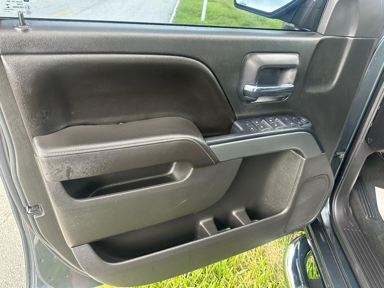 Chevrolet Silverado 1500 1LT Crew Cab 2WD 2017