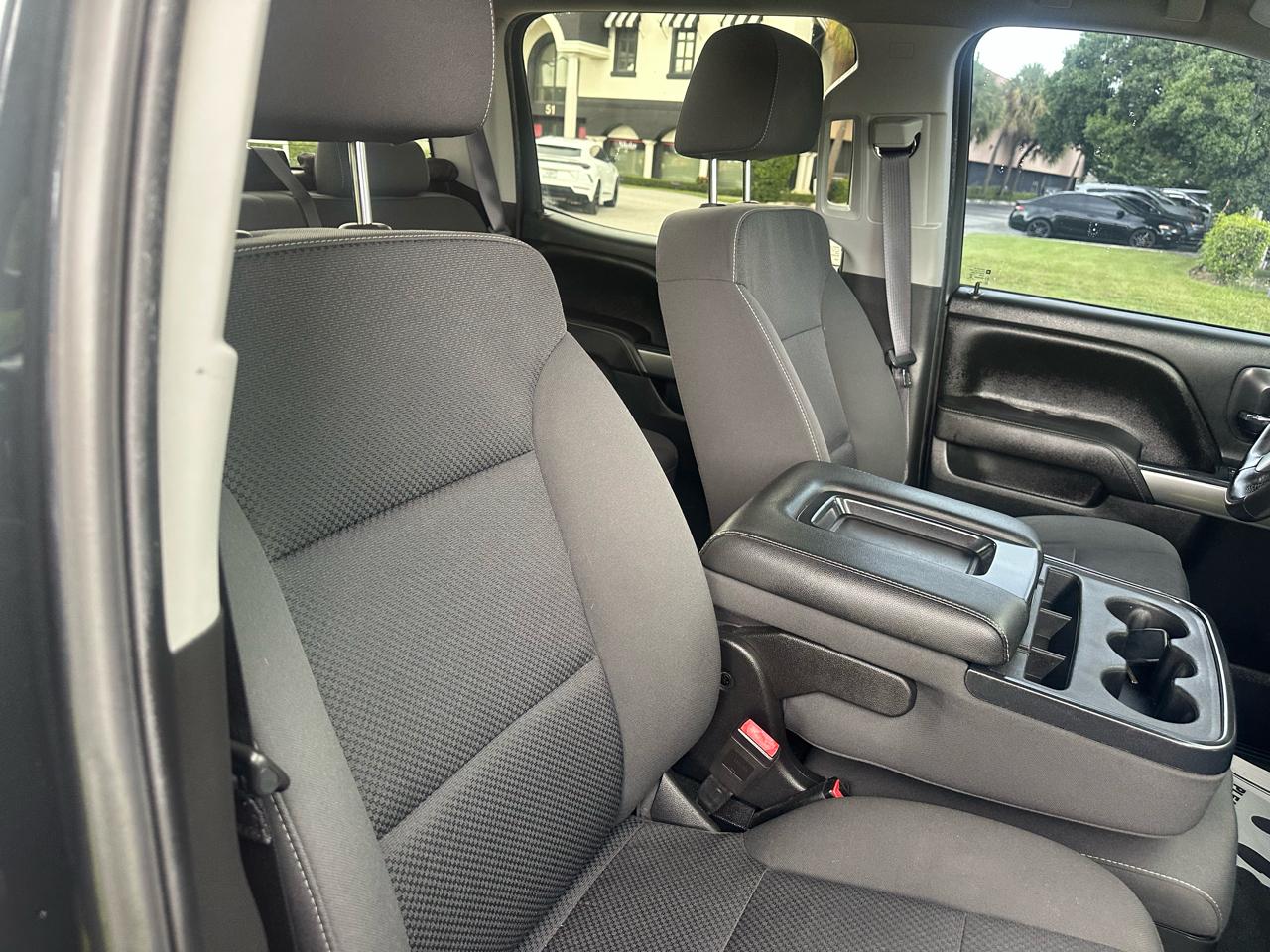 Chevrolet Silverado 1500 1LT Crew Cab 2WD 2017