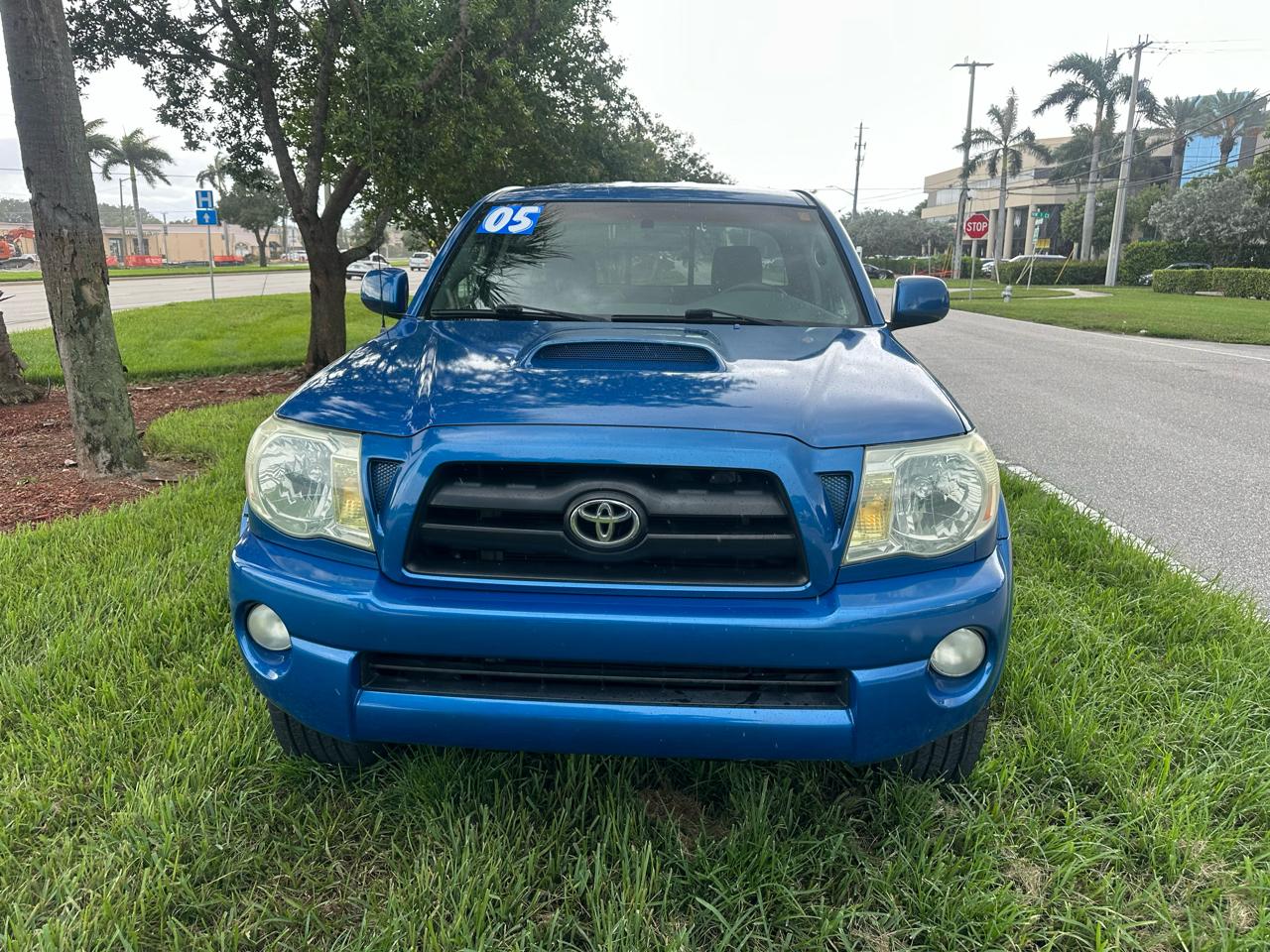 Toyota Tacoma PreRunner Access Cab V6 Manual 2WD 2005