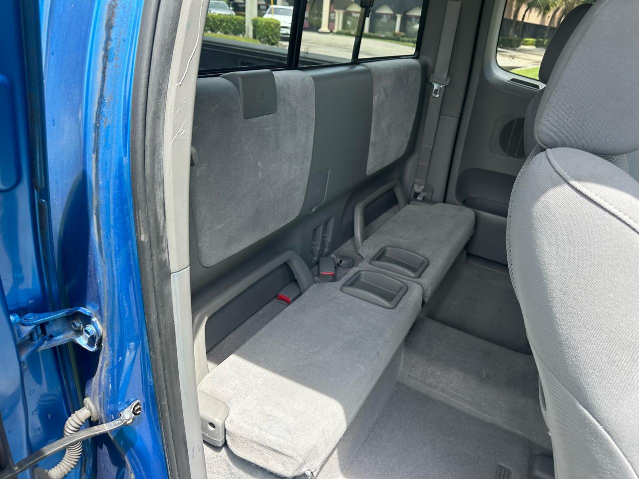 Toyota Tacoma PreRunner Access Cab V6 Manual 2WD 2005