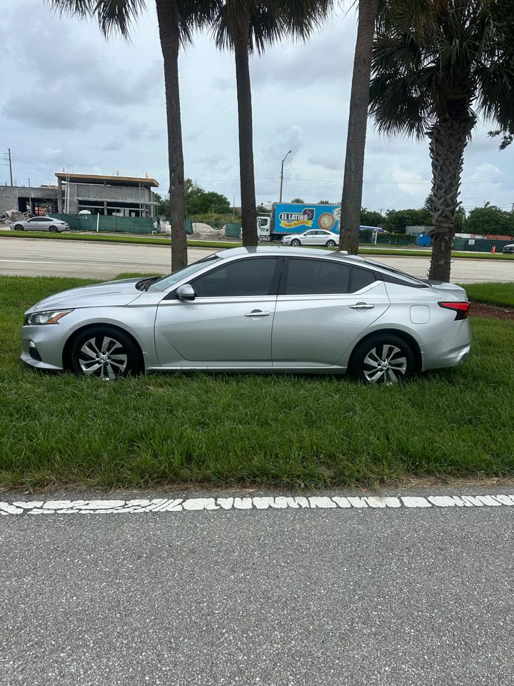 Nissan Altima 2.5 S 2020