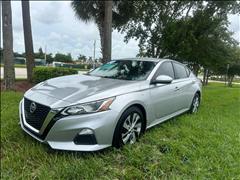 2020 Nissan Altima 
