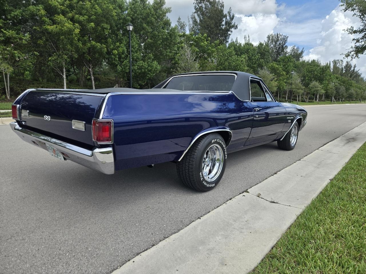 Chevrolet El Camino 2dr Pickup SS 1972
