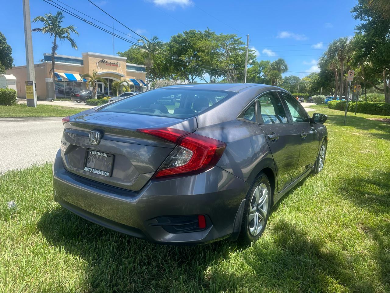 Honda Civic 2dr Cpe LX Auto 2016